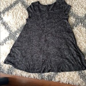 Short sleeve dress